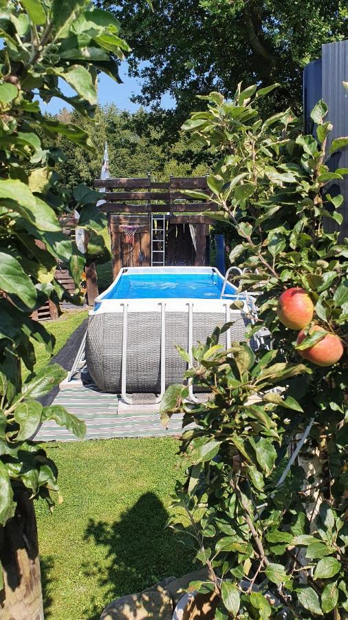 FRANKES LODGE Apartment mit Garten und Pool Essen Exterior foto